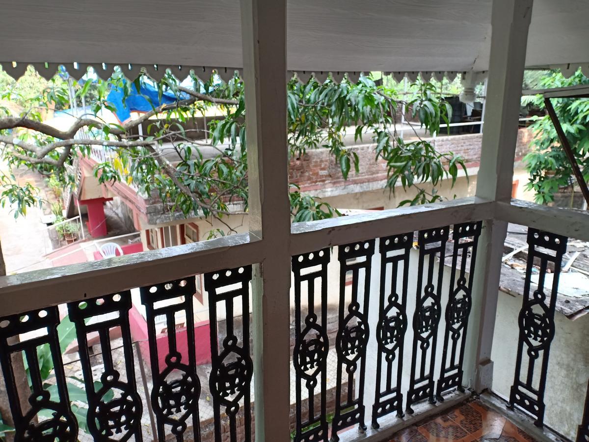 Oyo 11395 Hotel Ritz Heritage Lonavala Dış mekan fotoğraf