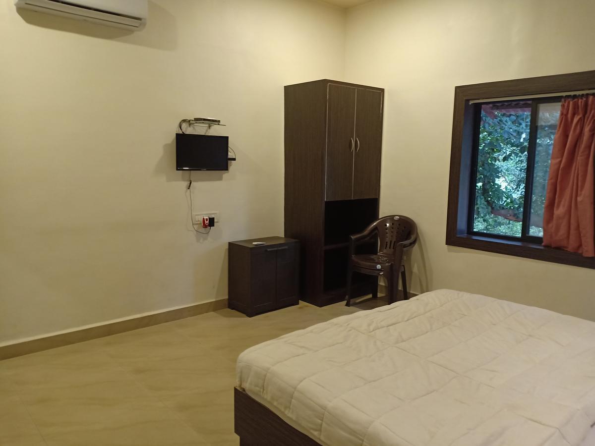 Oyo 11395 Hotel Ritz Heritage Lonavala Dış mekan fotoğraf