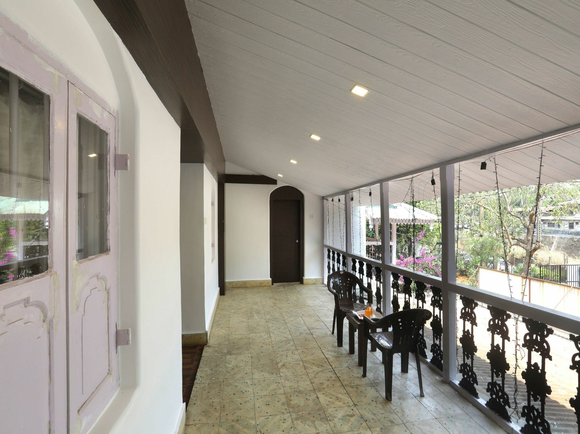 Oyo 11395 Hotel Ritz Heritage Lonavala Dış mekan fotoğraf